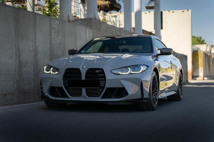 Frontview from BMW M4 in Mannheim