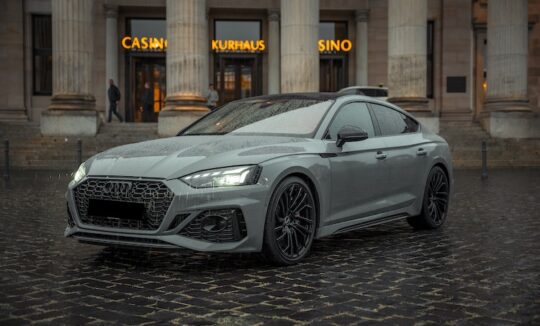 Frontview from Audi RS5 in Frankfurt