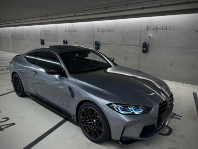 Rent a BMW M4 Competition in Düsseldorf