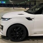 Side view front Range Rover Sport in Frankfurt