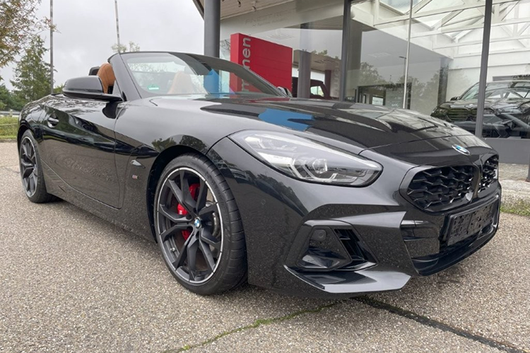 Rent a BWM Z4 M40i in Munich