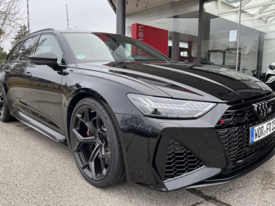 Rent an Audi RS6 Performance Avant in Munich