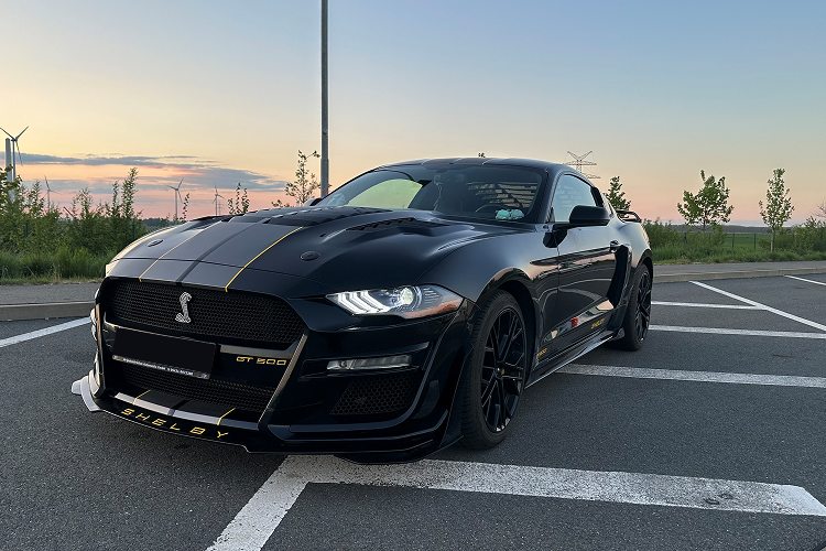 Front left Ford Mustang 2.3 Ecoboost in Braunschweig
