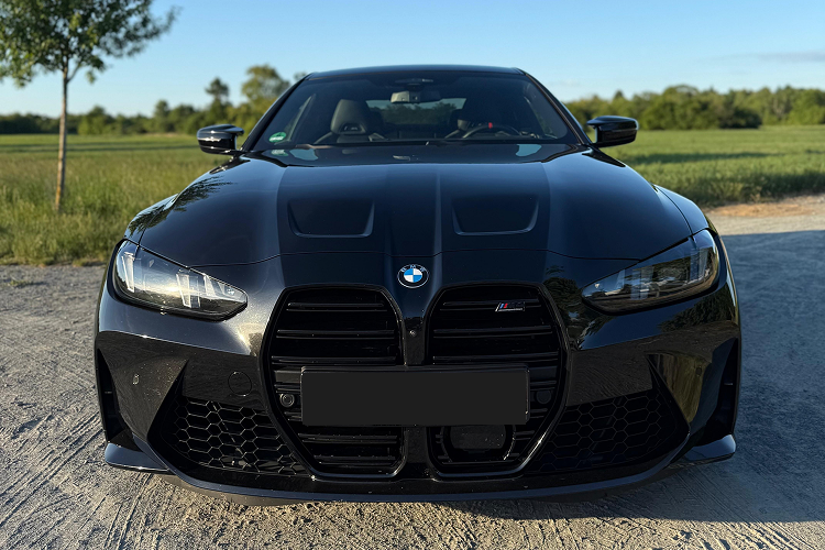 Front view BWM M4 Competition in Frankfurt
