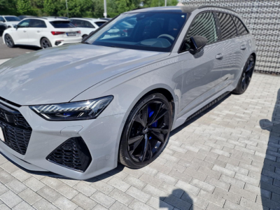 Rent a Audi RS6 C8 in Dortmund