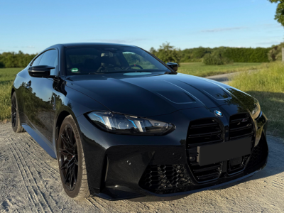 Rent a BWM M4 Competition in Frankfurt