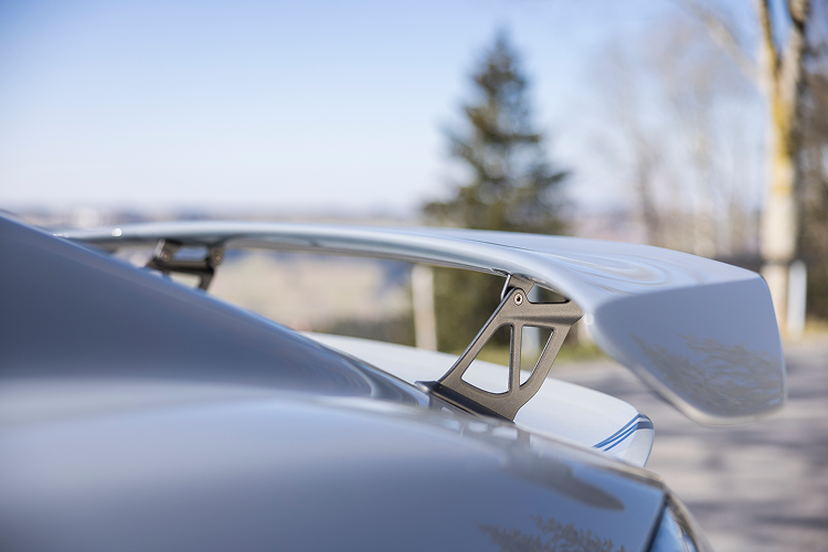Rear spoiler Porsche Cayman GT4 on Lake Constance