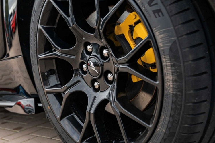 Wheel Ford Mustang 2.3 Ecoboost in Braunschweig