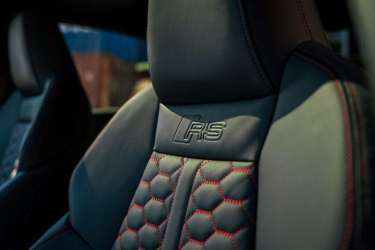 Seats Audi RS3 Limousine in Hamburg