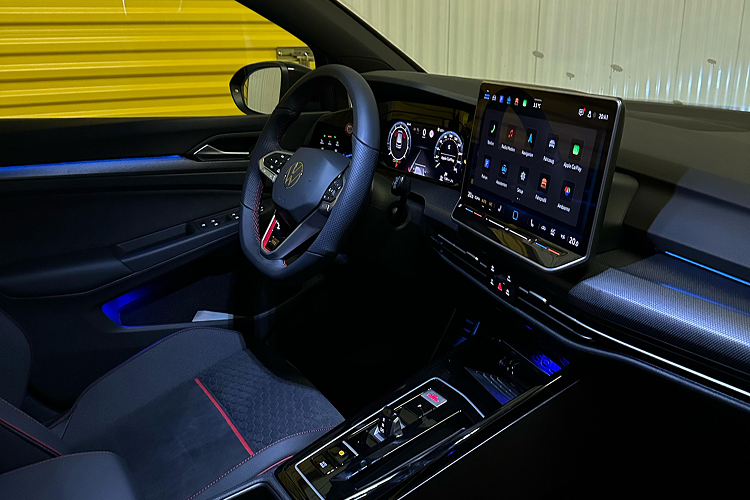 Interior VW Golf 8 GTI Clubsport in Cologne