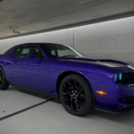 Side view Dodge Challenger in Düsseldorf
