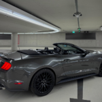 Side Ford Mustang Convertible in Düsseldorf