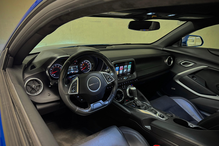 Steering wheel Chevrolet Camaro in Düsseldorf