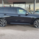 Side view BMW X7 xDrive 40d at Munich