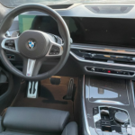 Steering Wheel BMW X7 xDrive 40d at Munich