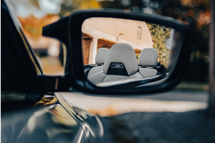 Seats BMW M4 Competition Convertible in the Harz