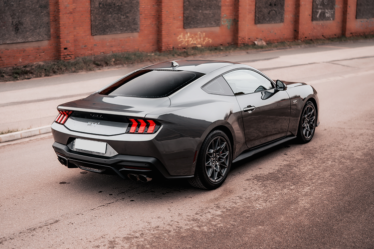 Back view right Ford Mustang GT in Ansbach near Nürnberg