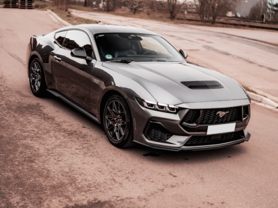 Rent a Ford Mustang GT in Ansbach near Nürnberg
