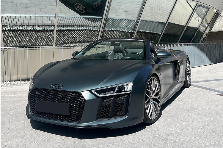 Audi R8 Quattro Spyder V10 in Munich