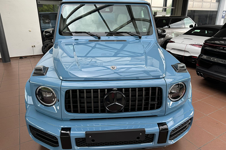 Front view Mercedes-Benz G63 AMG in Munich