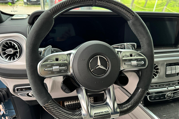 Steering Wheel Mercedes-Benz G63 AMG in Munich
