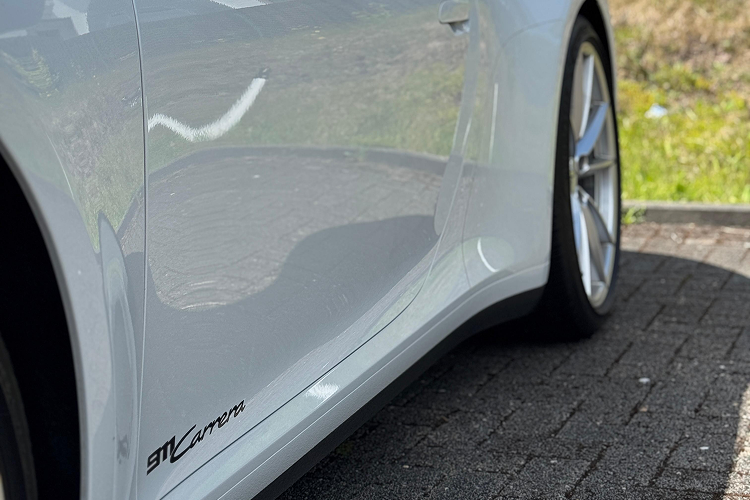 Car model logo Porsche 911 Carrera in Ostallgäu