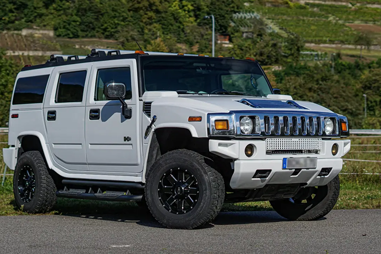 Rent a Hummer H2 in Stuttgart