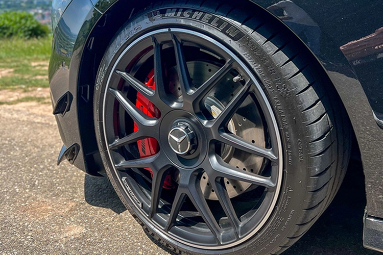Wheel Mercedes-AMG CLA 45 S Coupé in Stuttgart