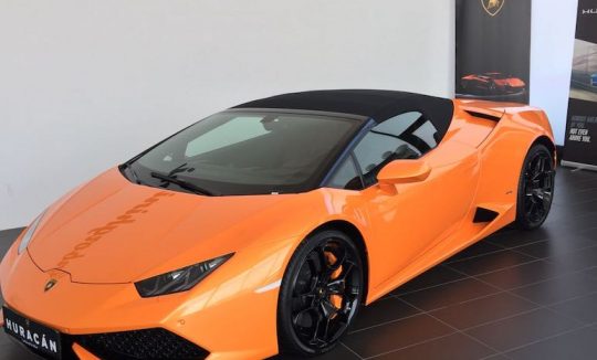 Rent a Lamborghini Huracan Spyder in Munich