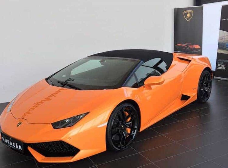 Rent a Lamborghini Huracan Spyder in Munich