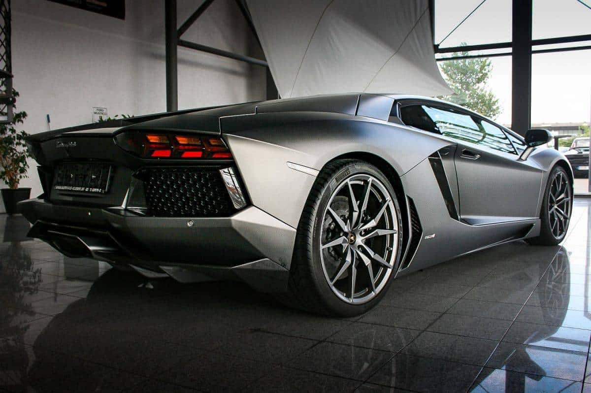 lamborghini aventador braunschweig heck