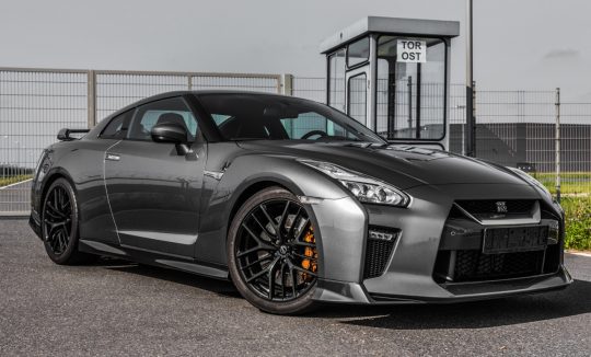 nissan gtr berlin vorn