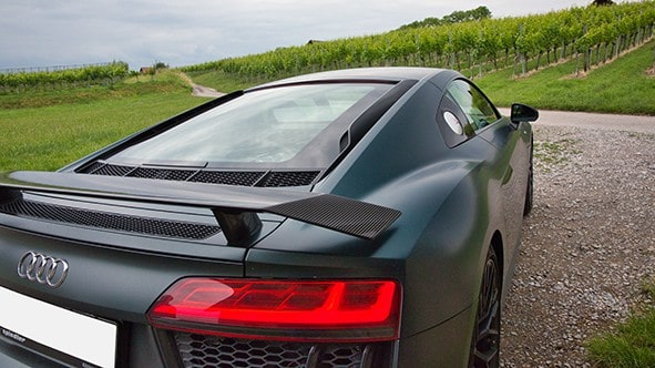 Rent an Audi R8 V10plus in Stuttgart