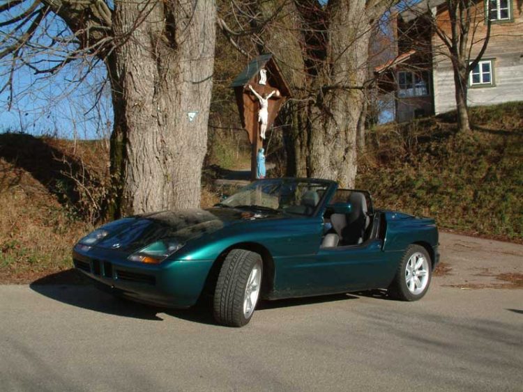 Rent a BMW Z1 roadster in Munich now