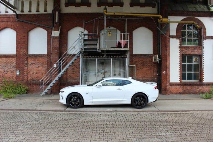 Rent a Chevrolet Camaro in Berlin
