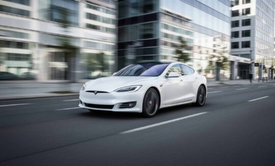 Rent a Tesla Model S in Berlin hero