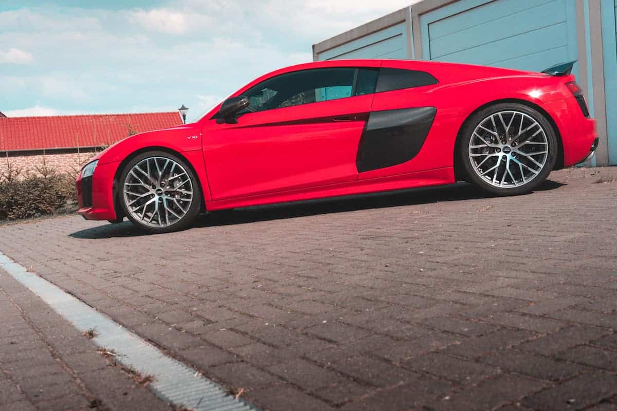 rent an audi r8
