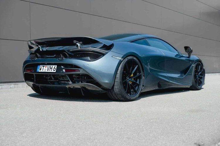 Rent a McLaren 720S in Stuttgart