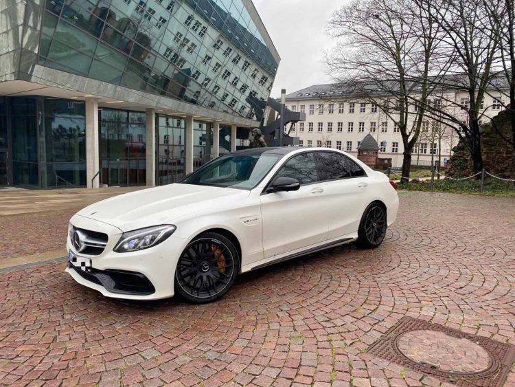 Rent a Mercedes C63S AMG in Darmstadt