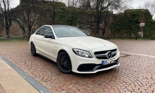 Rent a Mercedes C63S AMG in Darmstadt