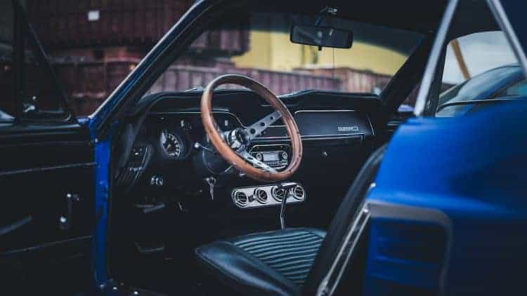 Rent a Dodge Challenger in Kiel