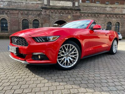 Rent a Ford Mustang Convertible in Cologne