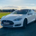 Rent a Tesla Model S P85D in Stuttgart