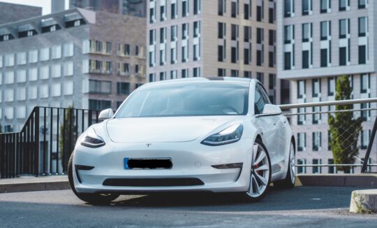 Rent a Tesla Model 3 Performance in Frankfurt