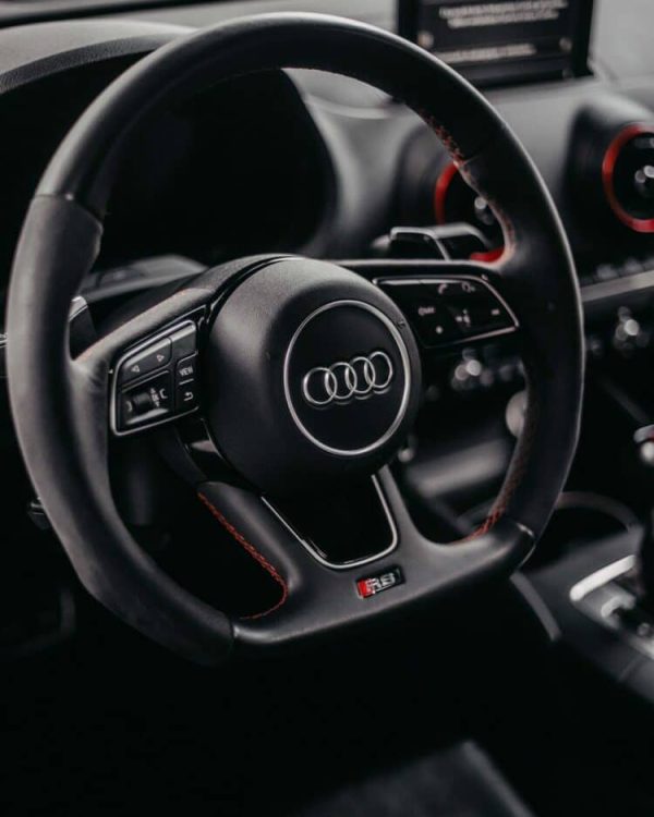 Rent an Audi RS3 in Stuttgart