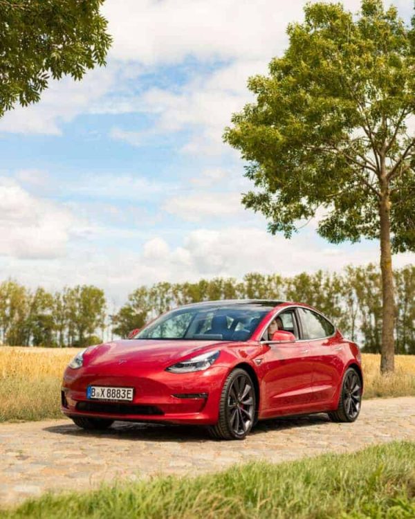 Rent a Tesla Model 3 Performance in Berlin