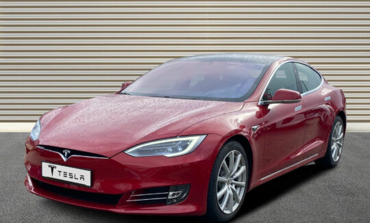 Tesla Model S in Dresden