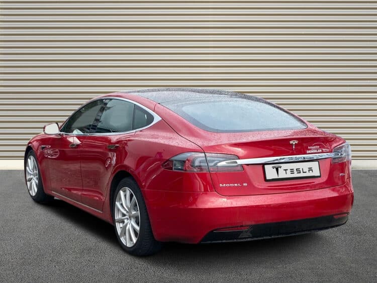 Tesla Model S in Dresden