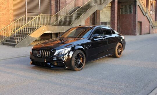 Rent a Mercedes-Benz C63S AMG in Dortmund