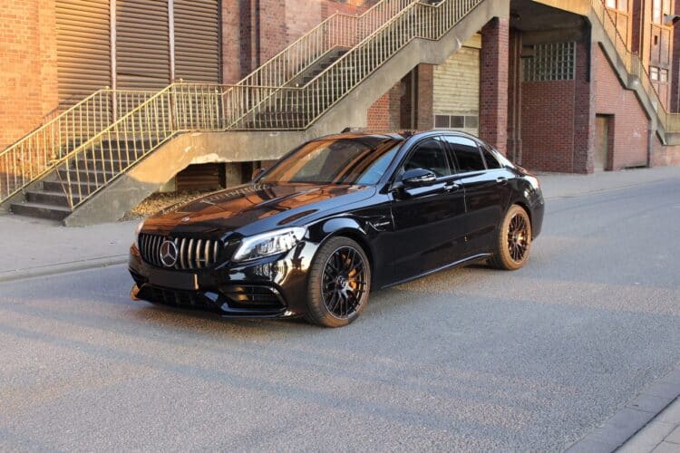 Rent a Mercedes-Benz C63S AMG in Dortmund